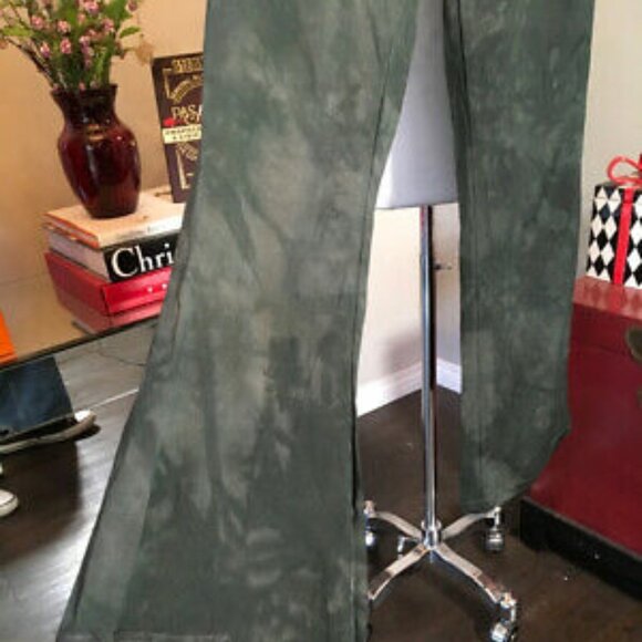 The People of the Labyrinths Green Cargo Pants - Picture 4 of 12